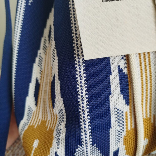 Ethnic shoulder bag new, beige and blue