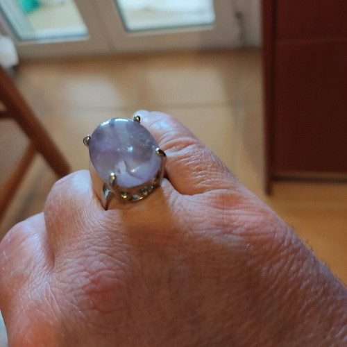 Ring with purple stone like new, large size, silver color
