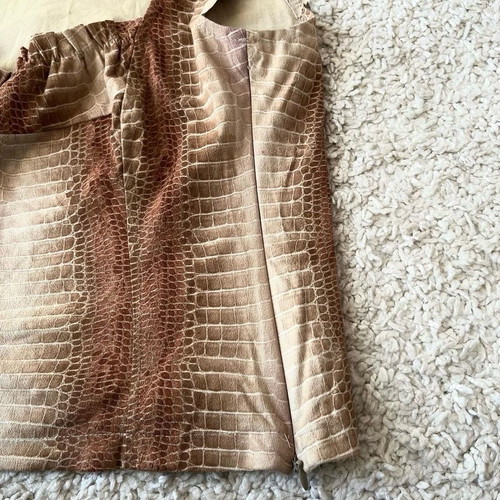 Beige snake print short top used without defects