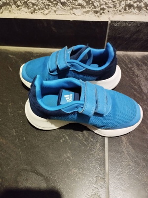 Αθλητικά Adidas μεταχειρισμένα μέγεθος 28 μπλε