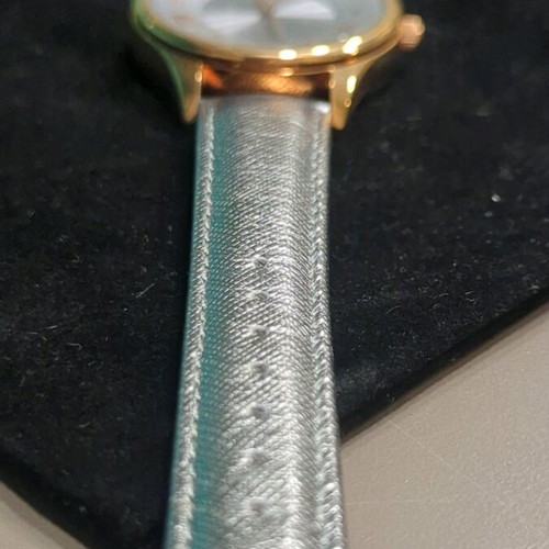 Oxette wristwatch women's new with silver strap and rose gold case