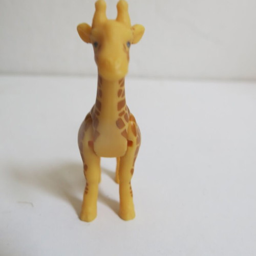 Giraffe Figure Kinder Animals - Natoons new with articulation