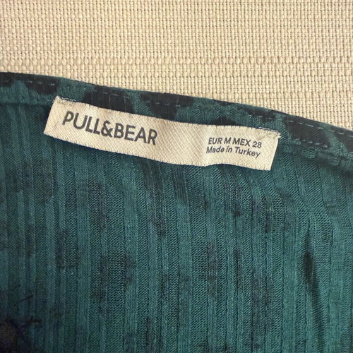 Pull & Bear blouse like new, black and green, size M