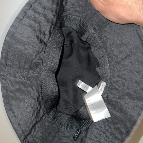 Lacoste bucket hat size M like new