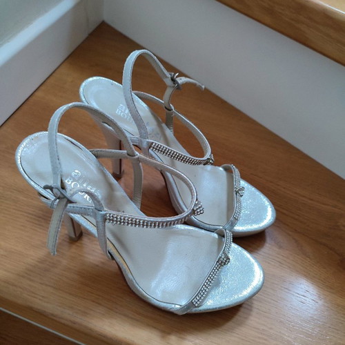 Anastazi Bournazos leather silver sandals with rhinestones size 36