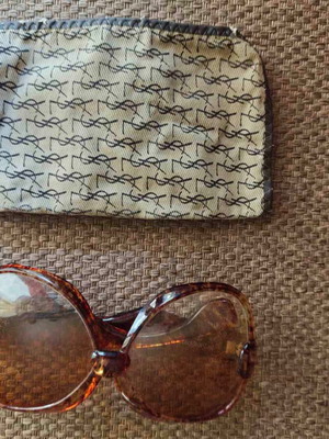Yves Saint Laurent sunglasses like new with authentic case 70’s brown