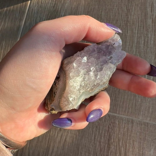 Amethyst stone like new