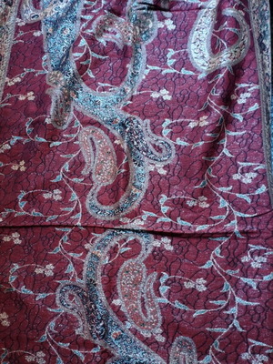 Pashmina used, large, multicolored with gold details