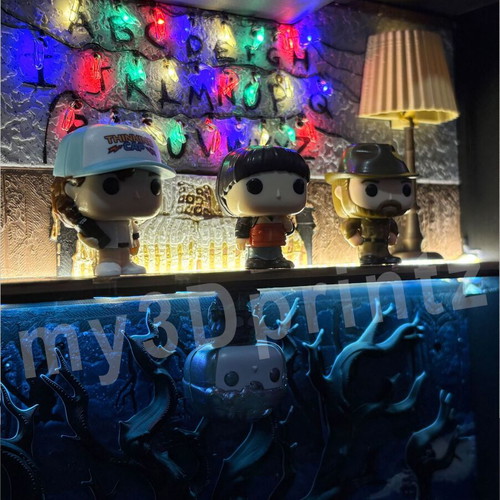 Stranger Things Funko Pop! Base with dual lighting and handmade diorama