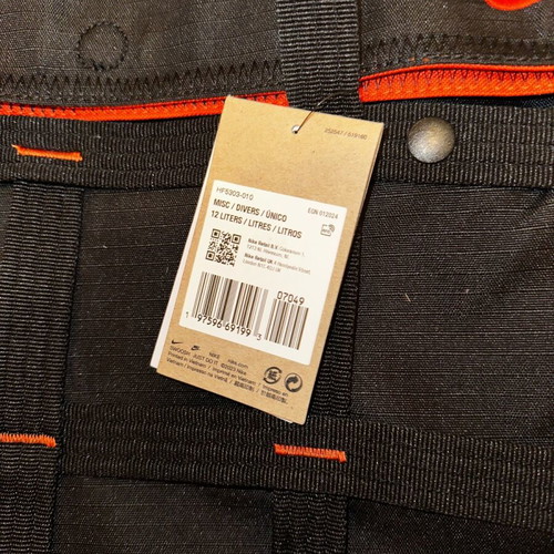 Nike bag shoulder new, black and orange