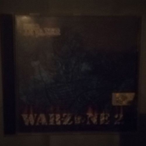 Warzone 2 CD used, metal