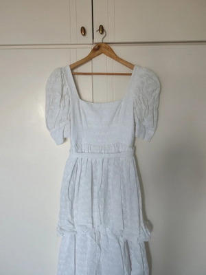 Wedding dress white handmade, like new, size S
