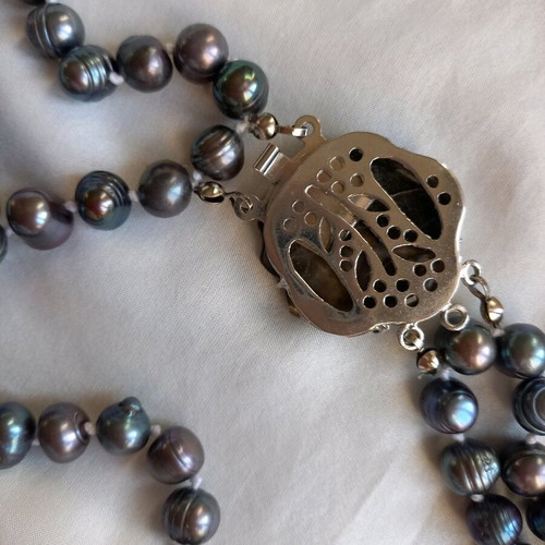 Black Pearls Necklace vintage used