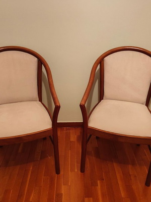 Fabric chairs like new, wooden, set of 2