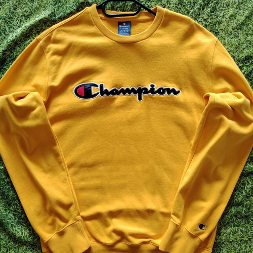 Champion Crewneck Shirt XL used, yellow