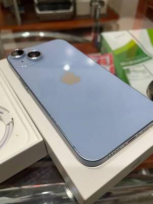 iPhone 14 baby blue 128GB σαν καινούργιο με θήκη MagSafe