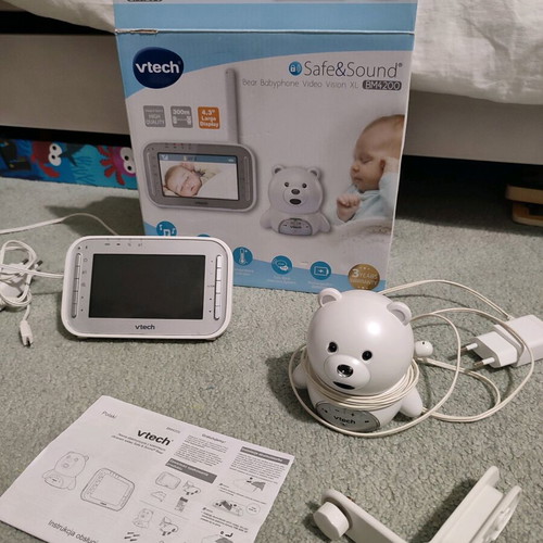 VTech Wireless Baby Monitor with Camera and 4.3" Screen like new