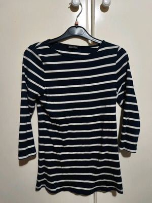 Zara women's blouse medium like new, white and blue