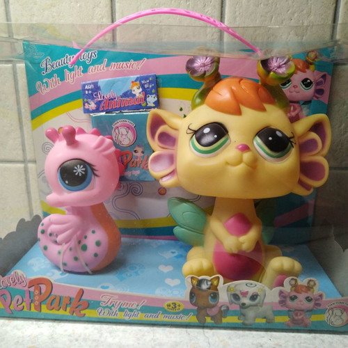 Toy new with light and music