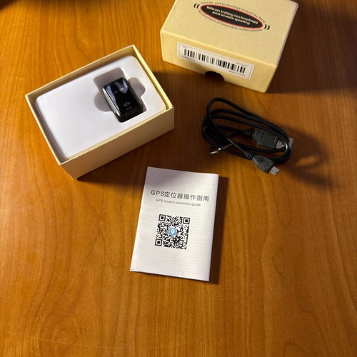 Car GPS tracker new with box and instructions