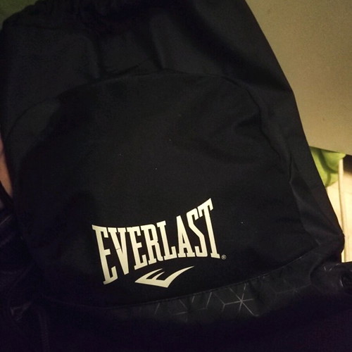 Τσάντα πλάτης Everlast σαν καινούργια, μαύρη