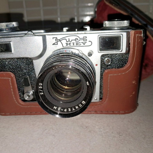 Kiev vintage camera like new with leather case and flash