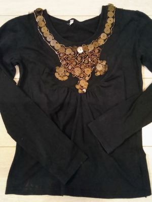 Indian black long-sleeve top like new with embroidery