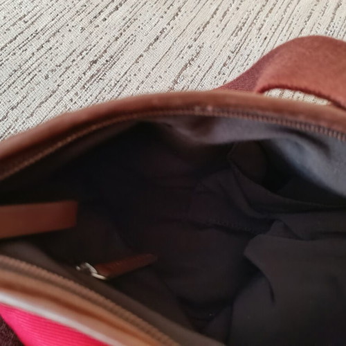 Tommy Hilfiger crossbody bag like new, red and brown