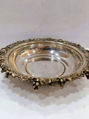 Χειροποίητο Επάργυρο Μπολ Σερβιρίσματος με Ανάγλυφο Μοτίβο Άμπελος σαν καινούργιο