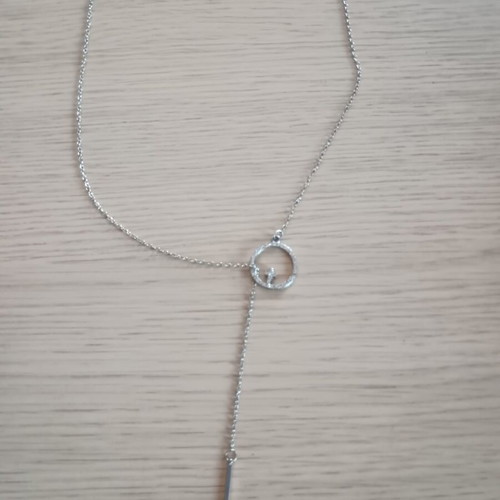 Lariat necklace with thin chain and circular motif used