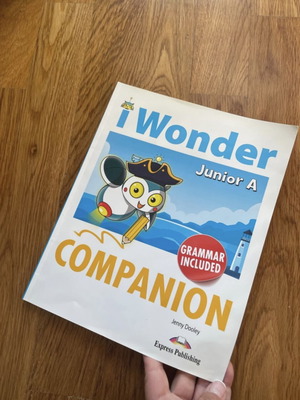 I Wonder Junior A Companion English Book with CD new