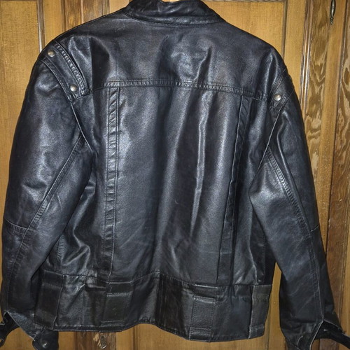 Unisex black vintage leather jacket used, size M