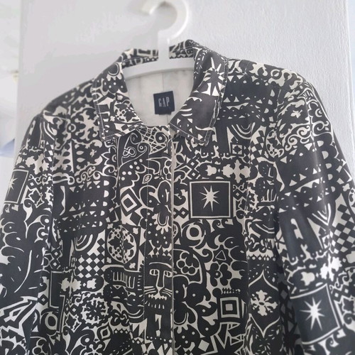Gap trench coat used, cotton with black and white design, size XL