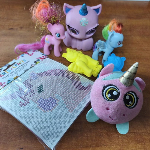 My Little Pony figures, set of 4