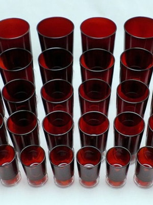 Cavalier Ruby Red stemmed glasses used, set of 36 pieces