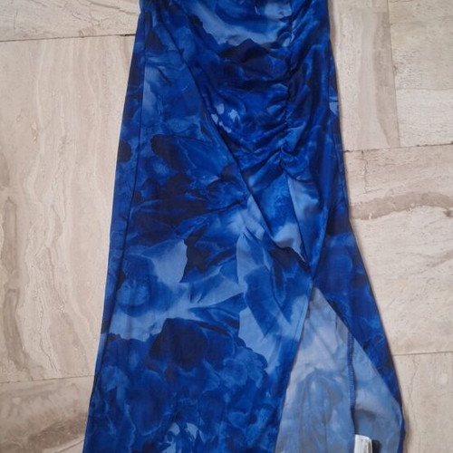 Dress like new, blue, open waist, front slit, short skirt, semi-transparent tulle