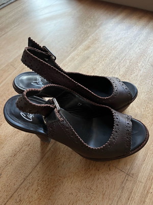 Castaner women's brown sandal used, size 37, 11 cm heel