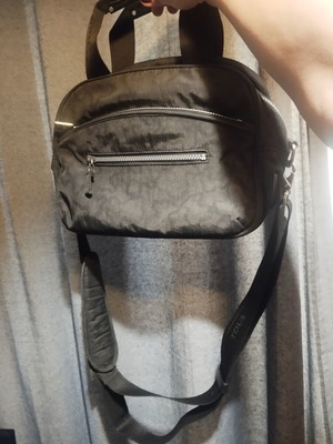 Tous crossbody bag black used, excellent condition