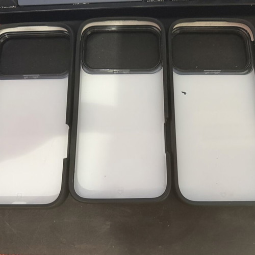 IPhone 17 Pro Max MobilFox cases, like new, pack of 3