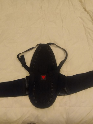 Προστασία πλάτης Dainese μεταχειρισμένη