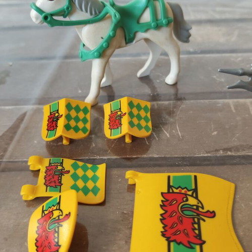 Playmobil ιππότες 5778 πακέτο μεταχειρισμένο με έξτρα κομμάτια