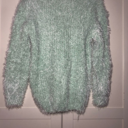 Fullah Sugah fluffy sweater with pearls like new, green