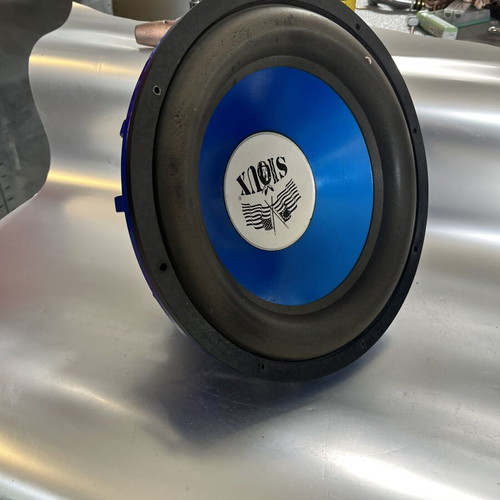 Sioux Sabwoofer 1200W used car speakers