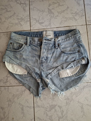 One Teaspoon denim shorts S 24N, light blue wash