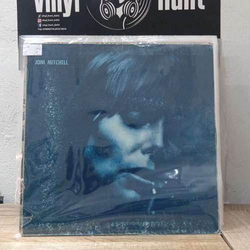 Joni Mitchell Blue LP used, folk rock