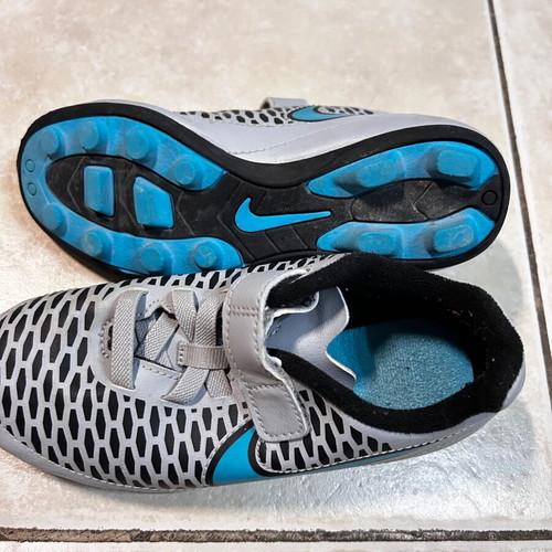 Nike football sports shoes used, size 31.5, gray and blue