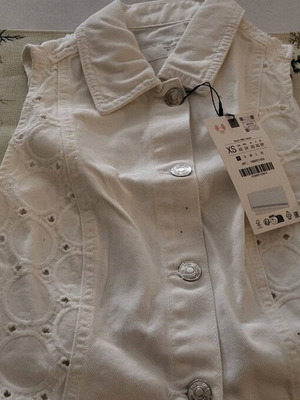 Zara set of short-sleeve vest and shorts white new