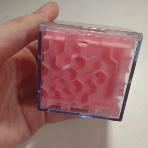3D Cube Puzzle Labyrinth pink like new