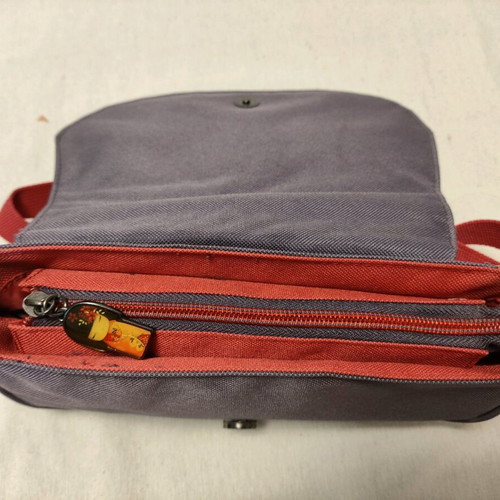 Kimmidol Shoulder Bag like new, gray and red