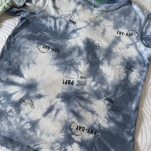 Benetton boys' clothing set like new, size 7-8, grey and blue